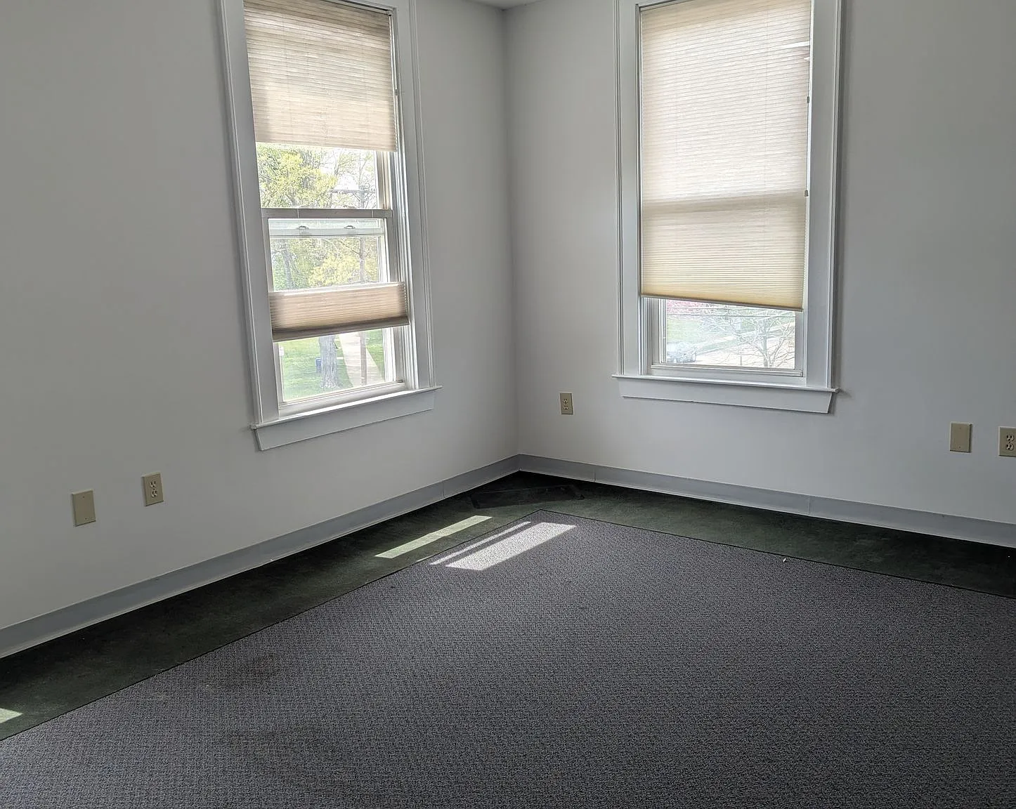 53 Granite St — Photo 2