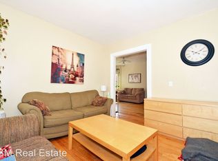 704 4th St E, Saint Paul, MN 55106