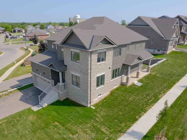 25 Oriole Cres, Pt Colborne, ON L3K 6E2