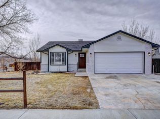 985 Redbud Ct, Fruita, CO 81521