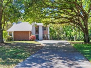 5001 Swallow Dr, Land O Lakes, FL 34639