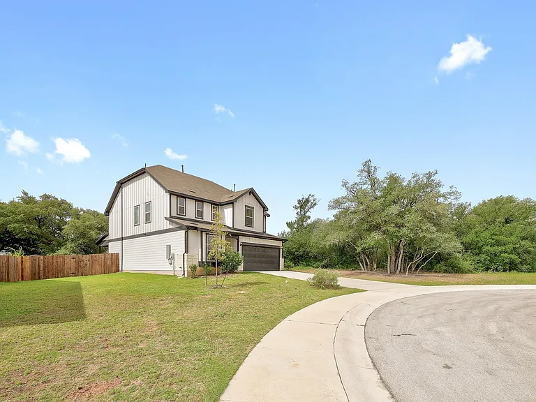 113 King Thistle Ct — Photo 3