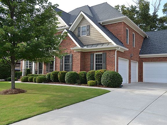 Over-size 3 car garage
