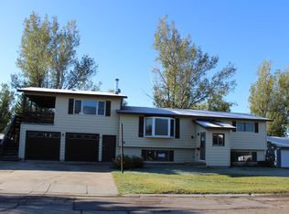 18 Constitution Dr, Gillette, WY 82716