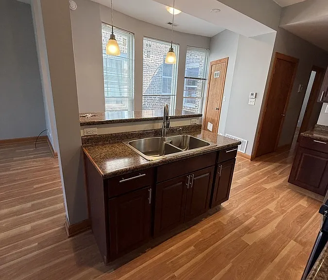 4030 S Indiana Ave #3 — Photo 3
