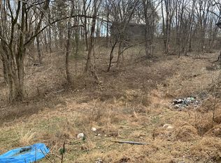 72 Rogers Rd, Moss, TN 38575