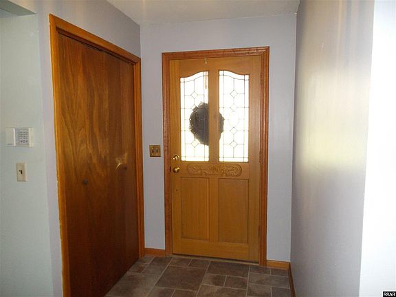 2nd image of 102 S Henderson Dr