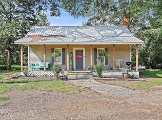 2063 Bennett Rd, Crystal Springs, MS 39059