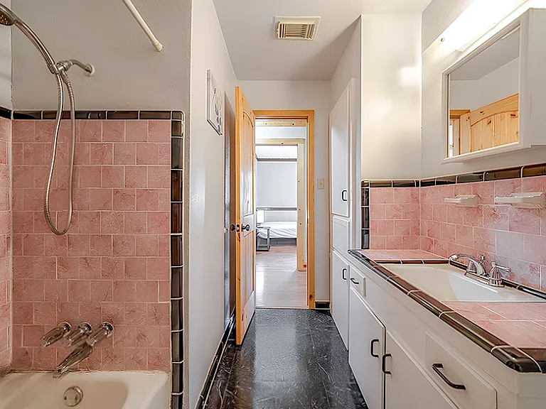 Tanglebriar Dr — Photo 9