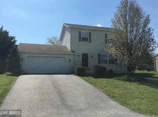 1426 Mountain Shadow Ter, Fayetteville, PA 17222