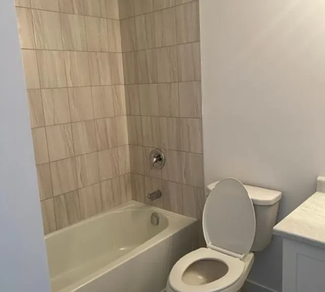 460 Dundas St E #309 — Photo 10