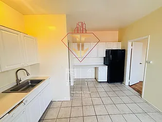 33-35 Storms Avenue, #A3