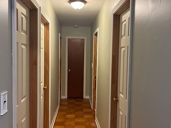 3rd image of 15 Randolph Dr