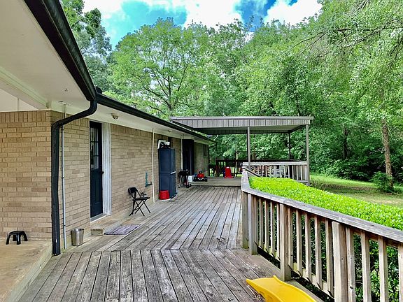3rd image of 212 County Road 1040