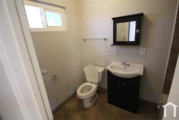1111 S Casino Center Blvd #9 — Photo 8