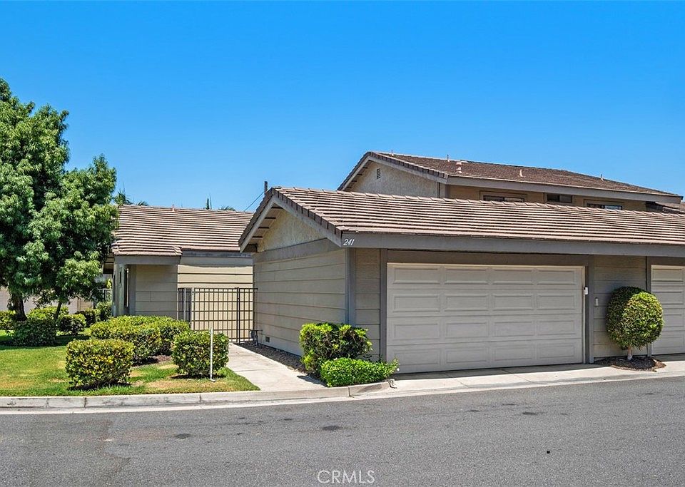 1st image of 241 E Ponderosa Ln