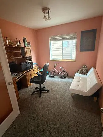 5 bed, 2715 sqft, $4,000 — Photo 3