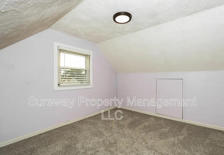 3 Dewar Dr — Photo 12