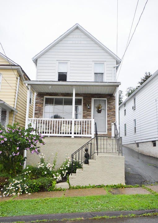 1st image of 34 Broderick St