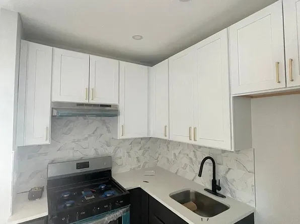 514 Orange St #4L, Newark, NJ 07107