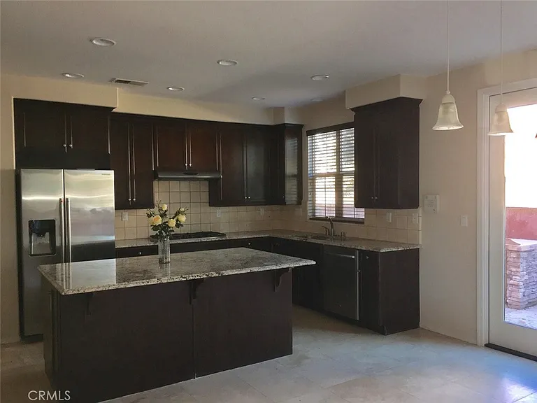 68 Cienega — Photo 10