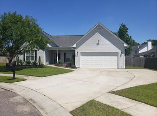 208 Threshing Ct, Moncks Corner, SC 29461