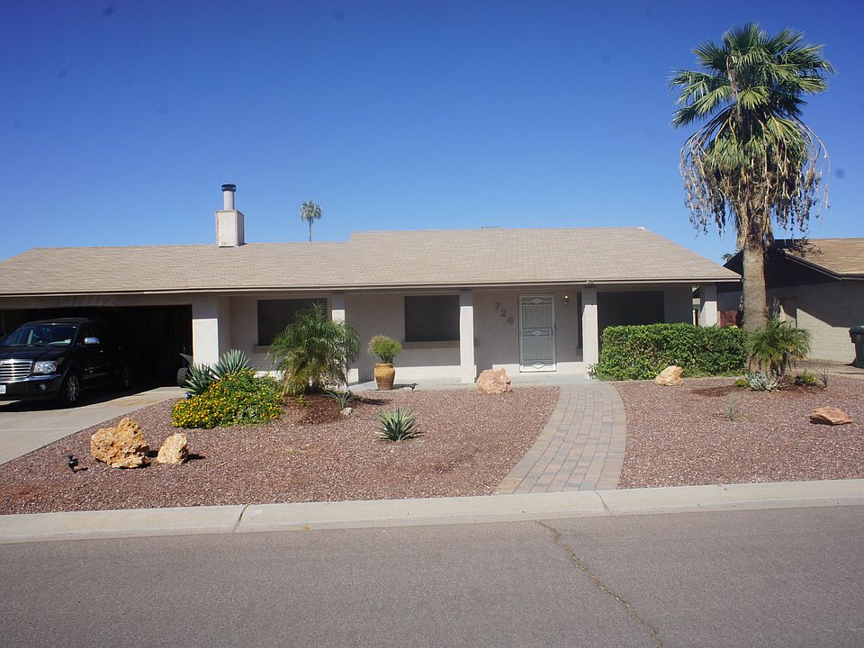 1st image of 726 E Calle Bolo Ln