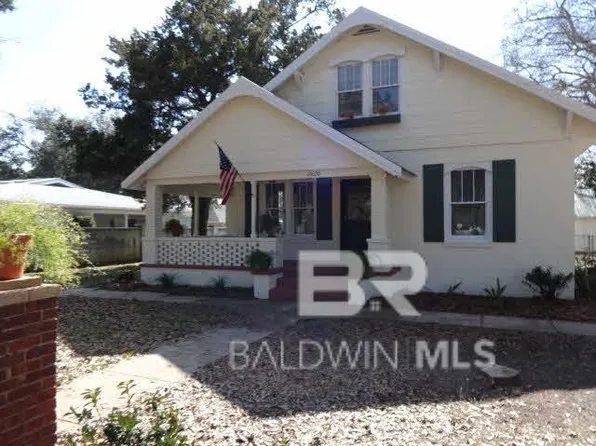 16026 S Market St, Silverhill, AL 36576