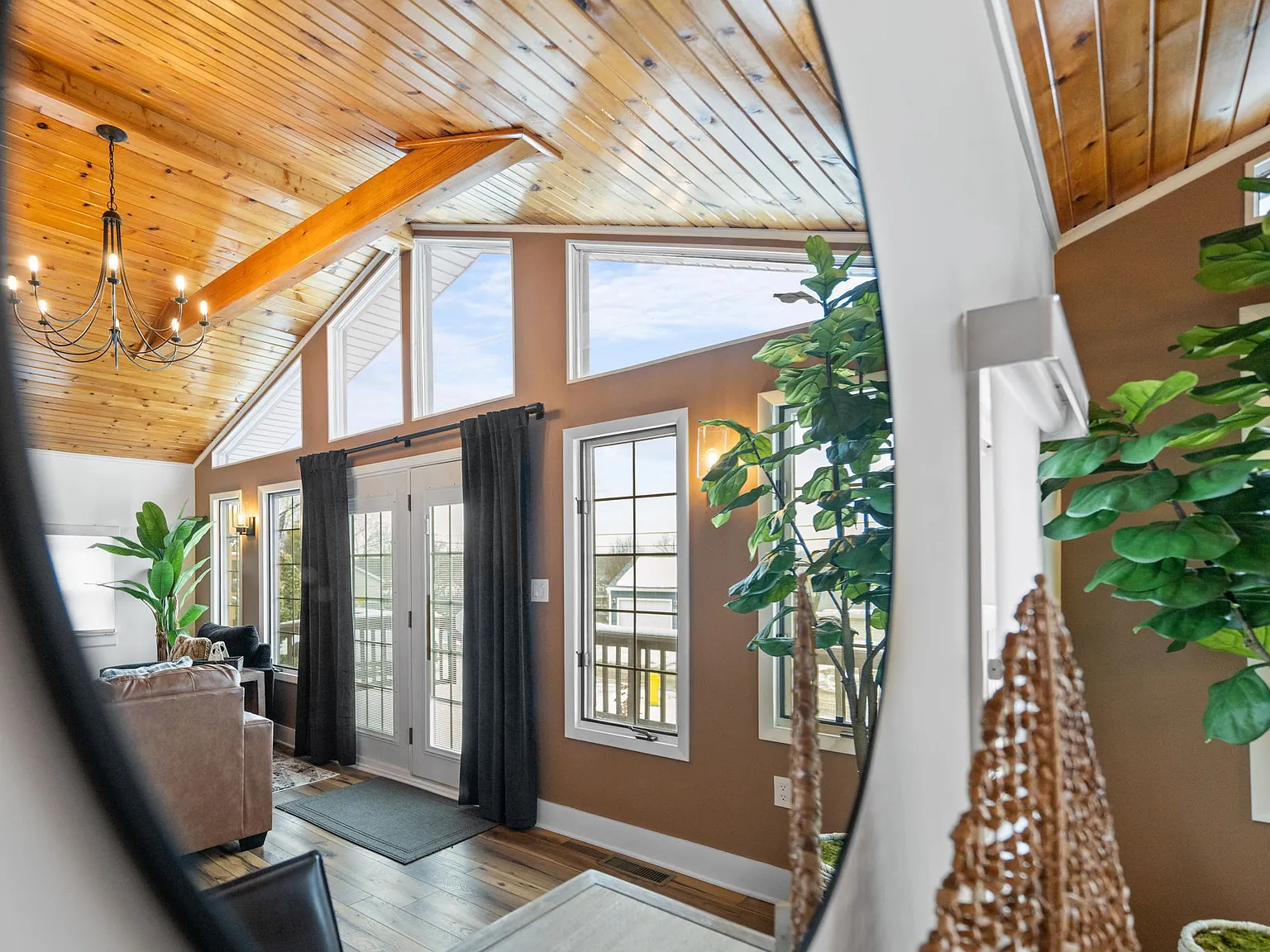 314 Dorwil Dr — Photo 3