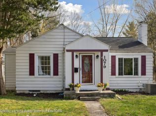 1079 Marigold Ave, East Lansing, MI 48823
