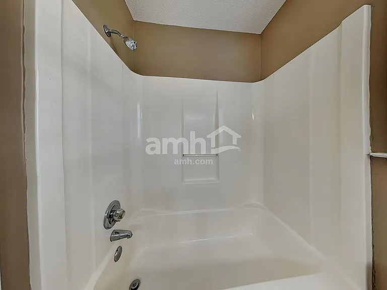 212 Sedge Meadow Dr — Photo 13