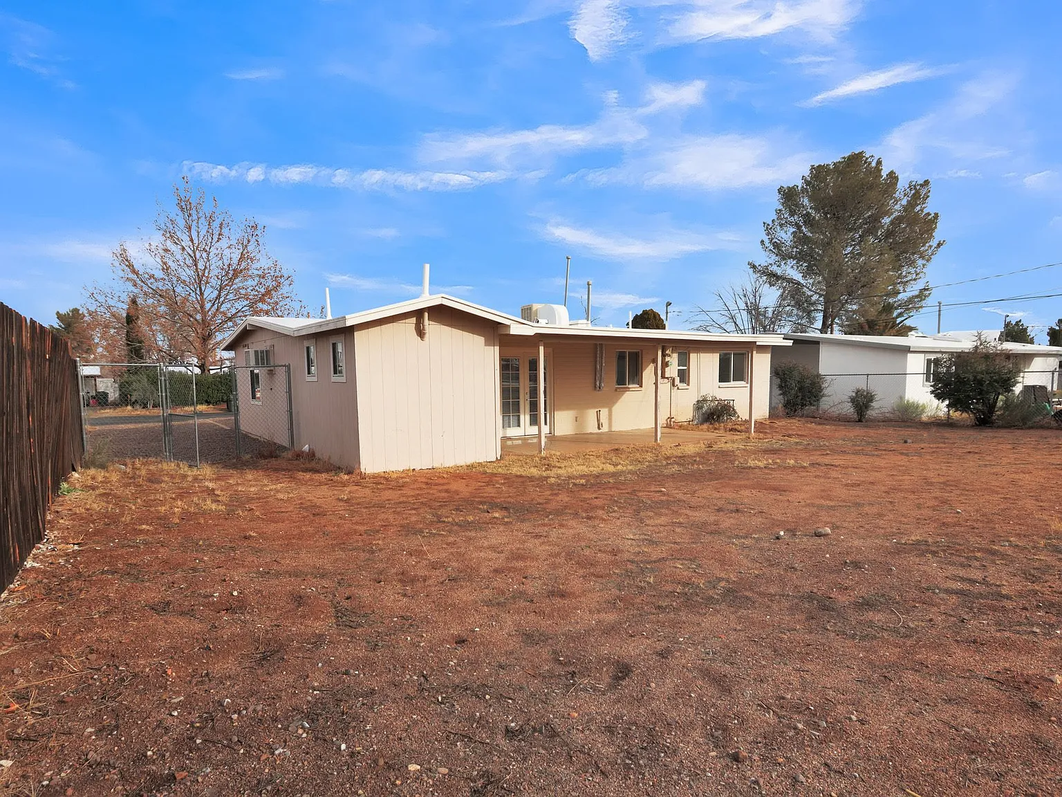 4 bed, 1226 sqft, $1,500 — Photo 4