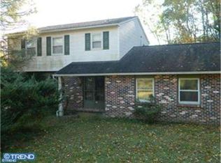 643 Schoolhouse Rd, Pottstown, PA 19465