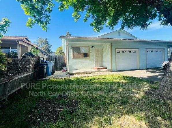 780 El Rio St APT B, Ukiah, CA 95482