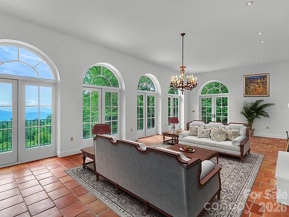 3rd image of 2222 Greenspire Dr