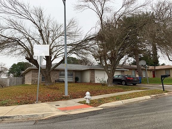 3rd image of 4954 Nuthatch St