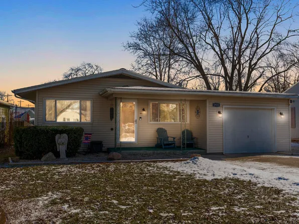 1925 Sunnymede Dr, Fort Wayne, IN 46803