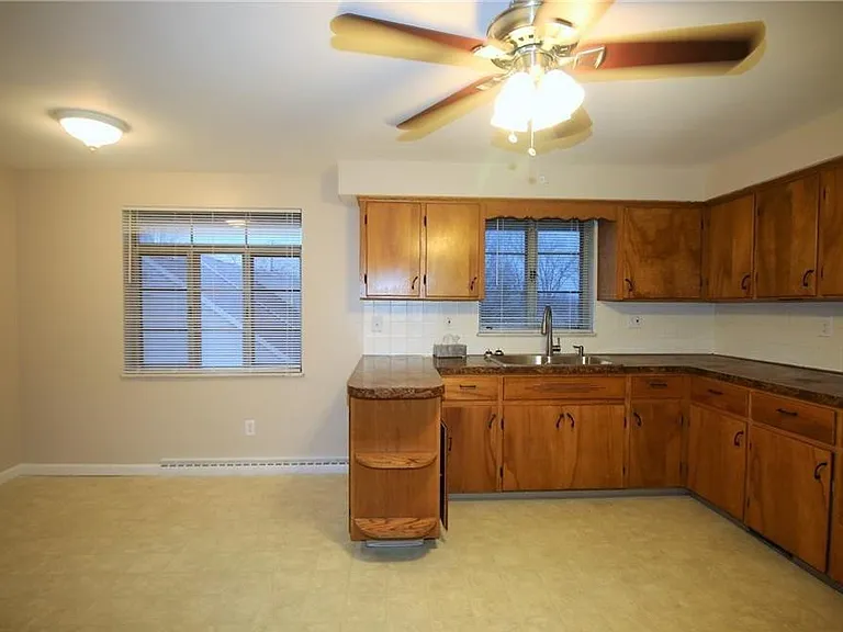 617 E Robinson Ave — Photo 7