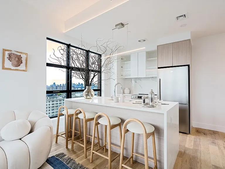 69 Adams St #16Q — Photo 3