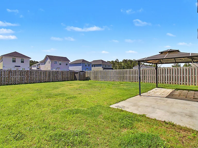 1052 Grayson Ave — Photo 29