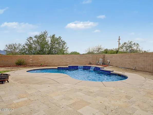5030 W Triangle Leaf Ct, Tucson, AZ 85741