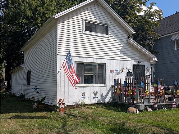 4th image of 15321 Ridpath Ave