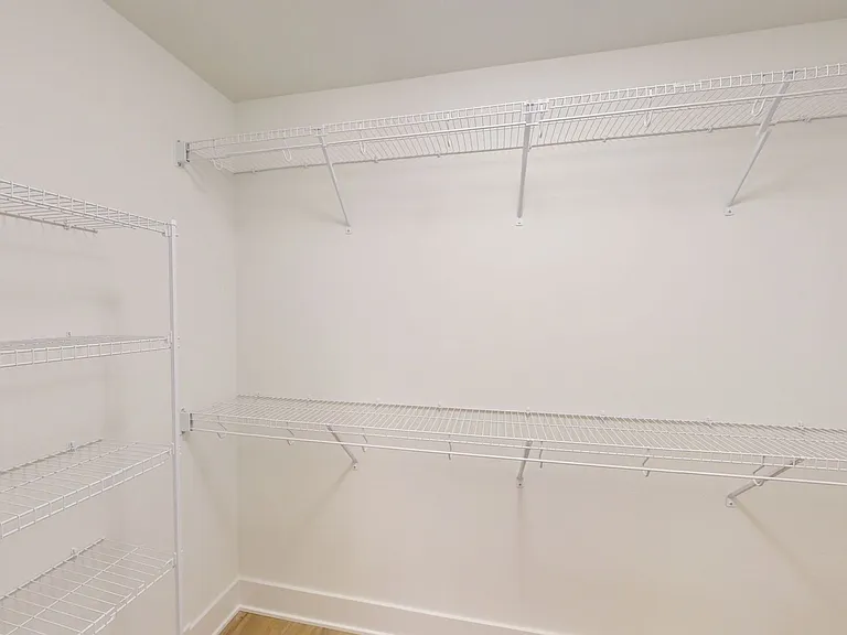 1118 Ida Pl — Photo 7