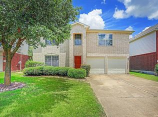 9122 N Ferndale Place Dr, Houston, TX 77064