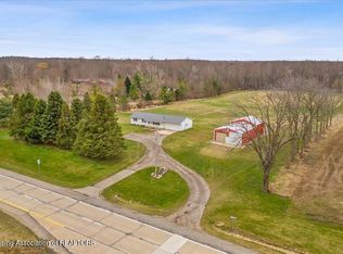 2467 N Michigan Rd, Eaton Rapids, MI 48827