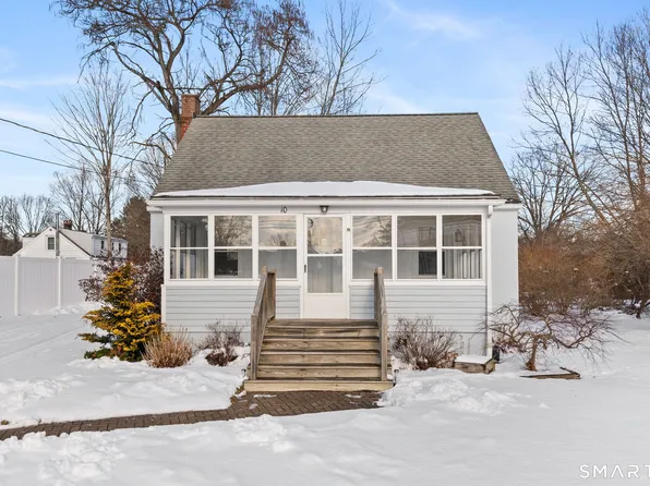 10 School Street, Burlington, CT 06013