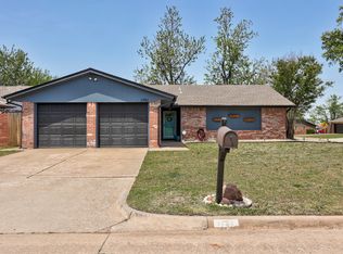 1701 Dublin Rd, The Village, OK 73120