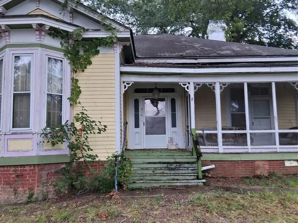 414 Lee Ave, Wadesboro, NC 28170