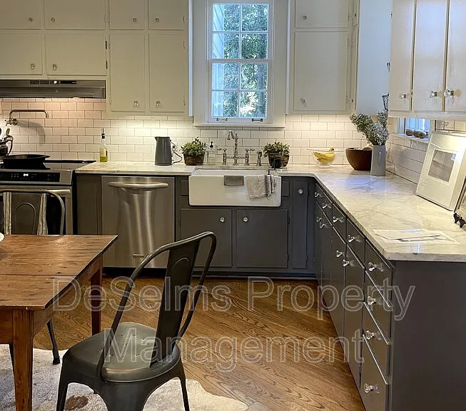 704 Timber Ln — Photo 9
