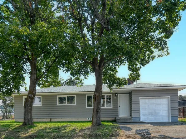 572 NE Fir St, Pilot Rock, OR 97868